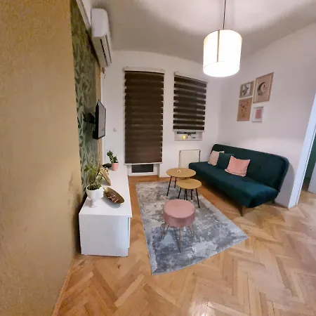 Apartment Moon - Stan Na Dan Bijeljina